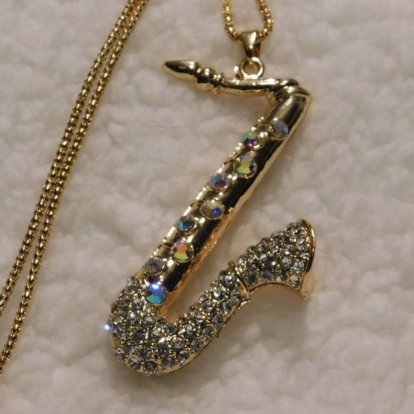 Sax Pendant with chain - Picture 1 of 9